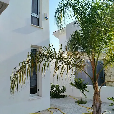 Βίλα Dreamy Villas With Swimming Pool In Pervolia Λάρνακα